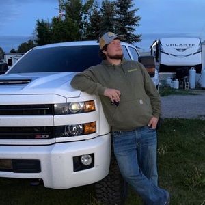 Meet your Posher, Tristan